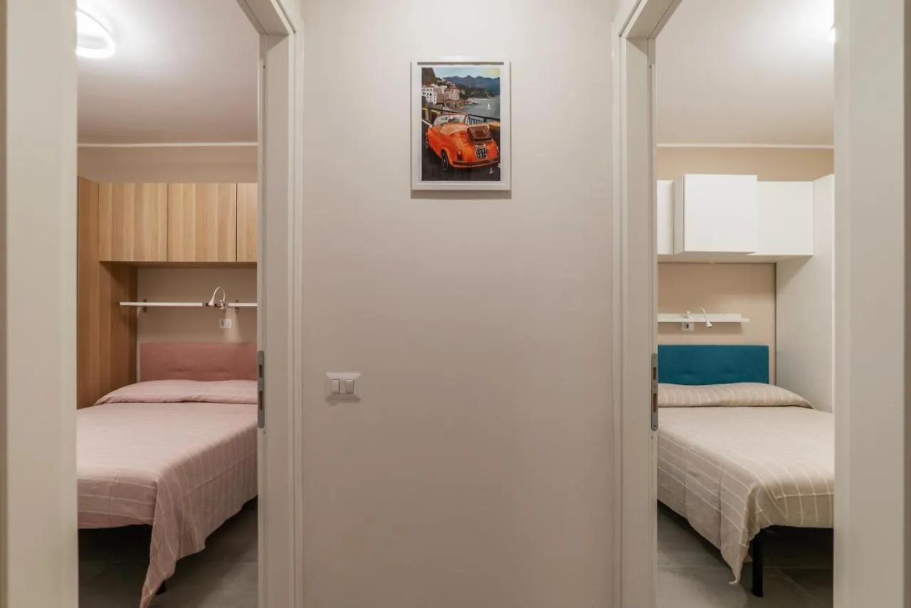 Eleonora Apartments Roma 0*,  Italia