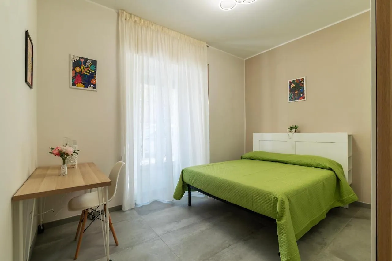 Eleonora Apartments Roma 0*,