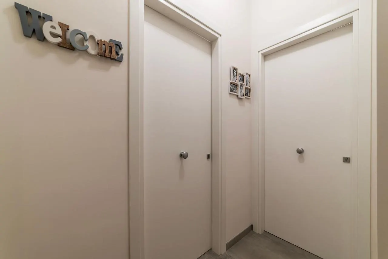 Eleonora Apartments Roma Italia